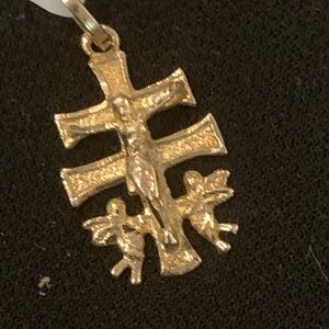 10K Gold Caravaca Cross Pendant with Cherubs